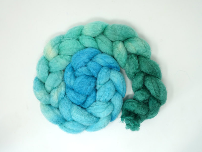 Gradient Fibre from Turquoise to Jade Green