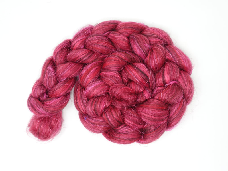 Crimson Spinning fibre with wool and linen